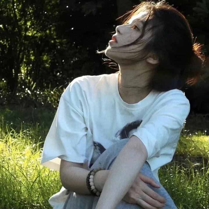 皇后娘娘顾先生能偷听你心声